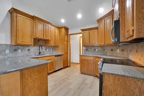 3405 Wendy Ln, Altus, OK 73521 photo 13