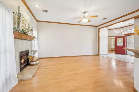 1908 Riviera Dr, Tuttle, OK 73089 photo 6