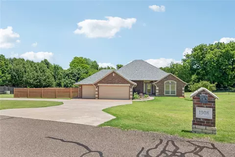 1908 Riviera Dr, Tuttle, OK 73089 photo 39