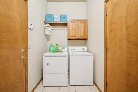 1908 Riviera Dr, Tuttle, OK 73089 photo 27
