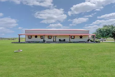 15445 S County Road 206 Rd, Blair, OK 73526