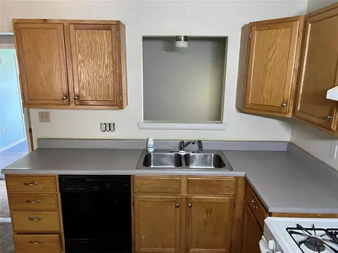 1012 Box St, Altus, OK 73521 photo 12