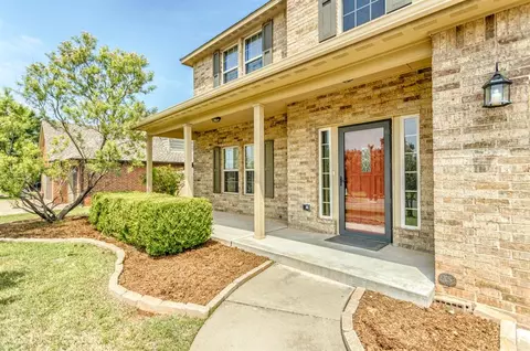 17504 Silverhawk Way, Edmond, OK 73012