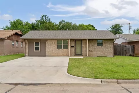 1317 Keystone Ln, Norman, OK 73071