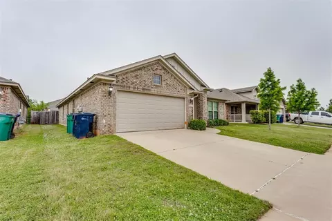 421 Scully Rd, Yukon, OK 73099