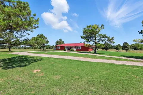 12400 W County Road 76 Rd, Crescent, OK 73028