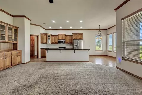 104 Southpointe Ave, Tuttle, OK 73089 photo 5