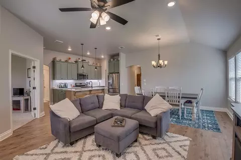 2220 Roca Dr, Edmond, OK 73012 photo 18
