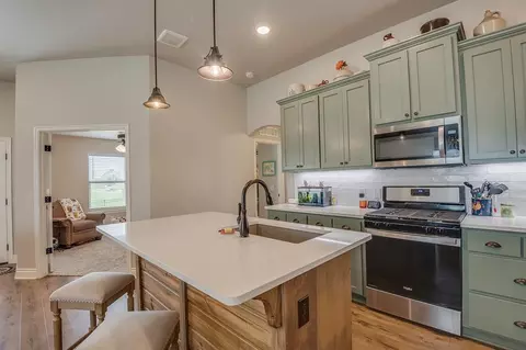 2220 Roca Dr, Edmond, OK 73012 photo 12