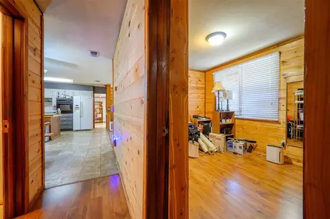 431 Canoe Rd, Broken Bow, OK 74728 photo 12