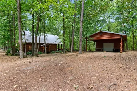 Exterior - 185 Marlin Dr, Broken Bow, OK 74728 photo 3 of 16
