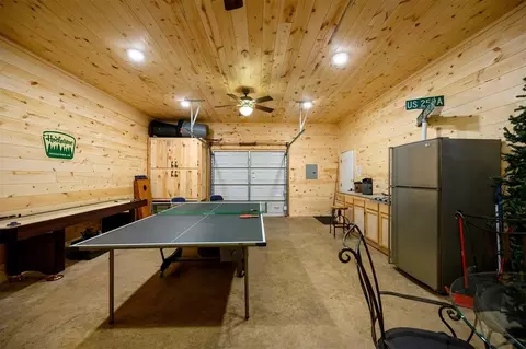 Exterior - 185 Marlin Dr, Broken Bow, OK 74728 photo 7 of 16