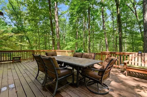 Exterior - 185 Marlin Dr, Broken Bow, OK 74728 photo 11 of 16
