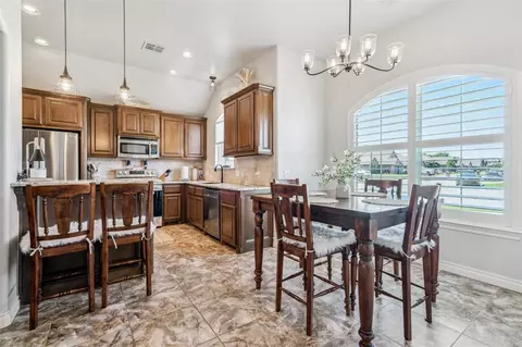 908 Carol Ann Pl, Moore, OK 73160 photo 16