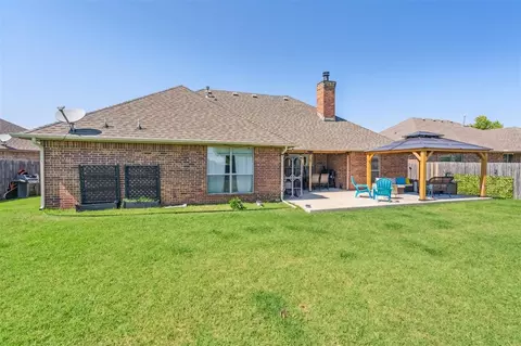 908 Carol Ann Pl, Moore, OK 73160 photo 45