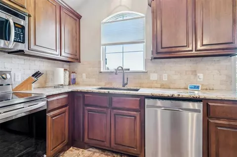 908 Carol Ann Pl, Moore, OK 73160 photo 12