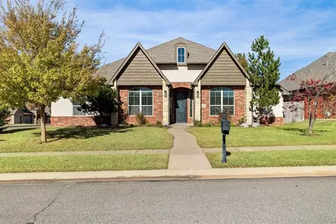 309 Turnberry Dr, Norman, OK 73069