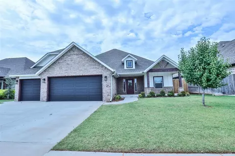 12016 SW 50th St, Mustang, OK 73064