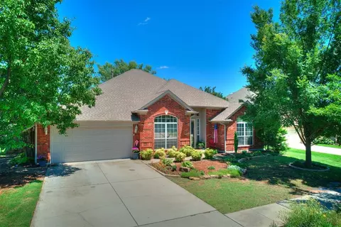 4317 Whitmere Ln, Norman, OK 73072