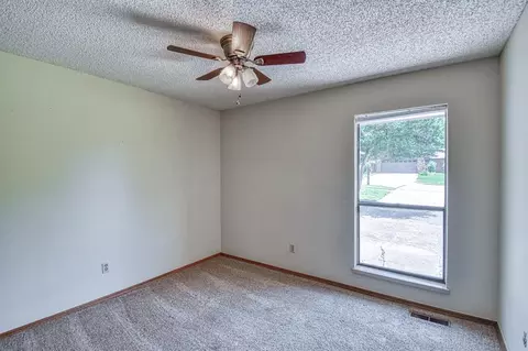 2804 Meadow Ave, Norman, OK 73072 photo 37