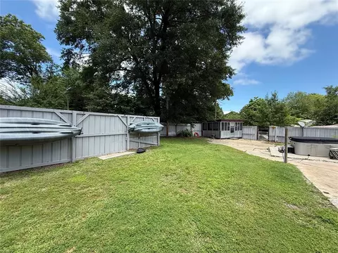 Exterior - 410052 E 1103 Rd, Checotah, OK 74426 photo 10 of 21