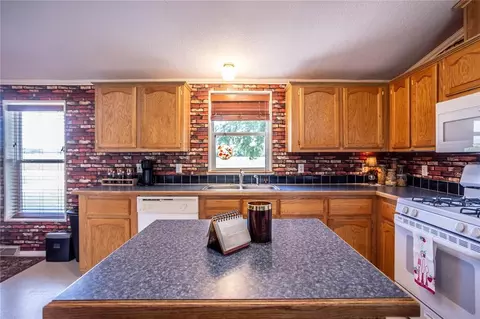 24195 E 1130 Rd, Colony, OK 73021 photo 18