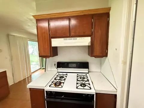 1345 E Brooks St, Norman, OK 73071 photo 9