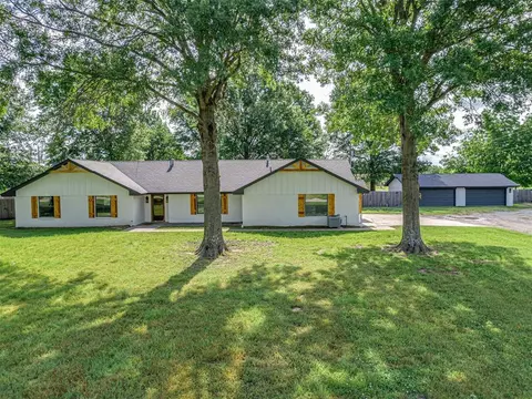 16101 S Rock Creek Rd, Shawnee, OK 74801