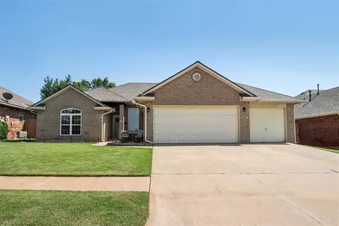 2800 NW 168th Ter, Edmond, OK 73012