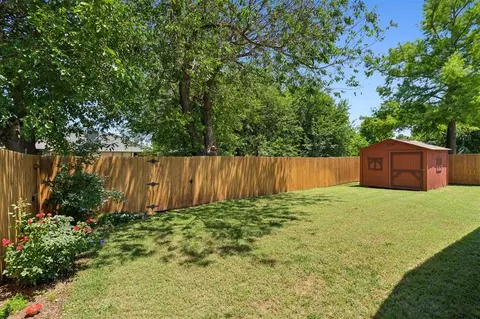 413 Portland St, Norman, OK 73072 photo 22