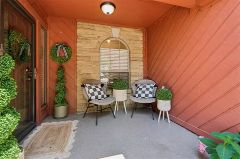 413 Portland St, Norman, OK 73072 photo 2