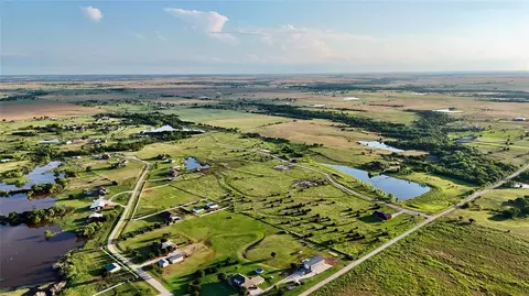 13 E 880 Rd, Cashion, OK 73016