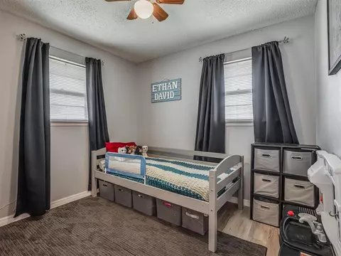 1147 Elmhurst St, Moore, OK 73160 photo 21