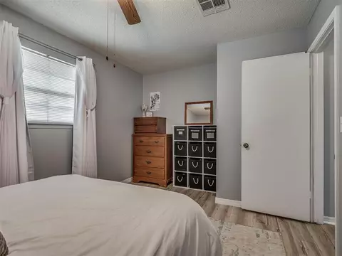 1147 Elmhurst St, Moore, OK 73160 photo 19