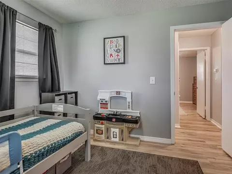1147 Elmhurst St, Moore, OK 73160 photo 23