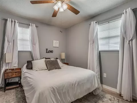 1147 Elmhurst St, Moore, OK 73160 photo 20