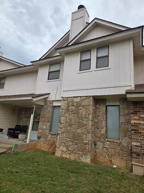 10623 White Oak Canyon Rd, Oklahoma City, OK 73162