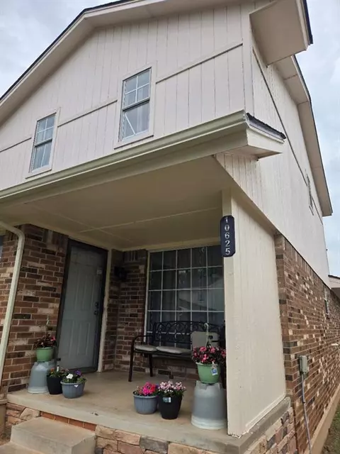 10625 White Oak Canyon Rd, Oklahoma City, OK 73162