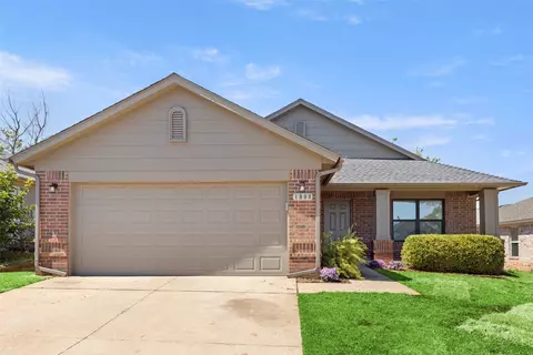 1908 E View Dr, Norman, OK 73071 photo 1