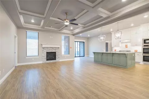 3901 Skyler Way, Norman, OK 73072