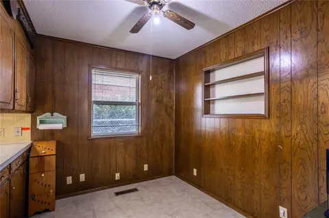 801 N Hunt St, Hydro, OK 73048 photo 20