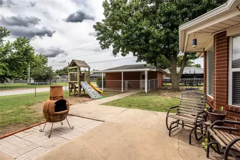 801 N Hunt St, Hydro, OK 73048 photo 26