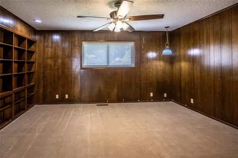 801 N Hunt St, Hydro, OK 73048 photo 12