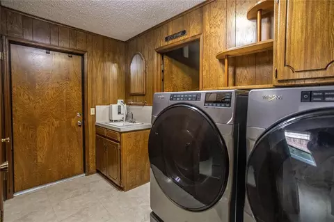 801 N Hunt St, Hydro, OK 73048 photo 21
