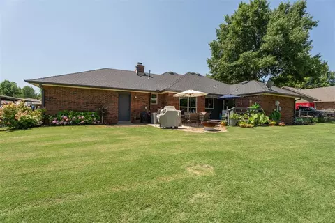 406 Stonegate Dr, Guthrie, OK 73044 photo 42