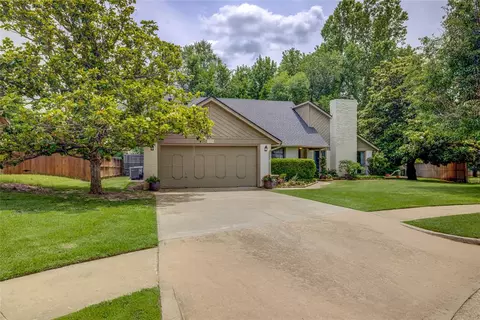 2010 Trailview Ct, Norman, OK 73072 photo 3