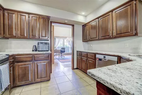 2010 Trailview Ct, Norman, OK 73072 photo 16
