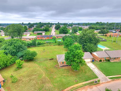 137 Echo St, Harrah, OK 73045 photo 34