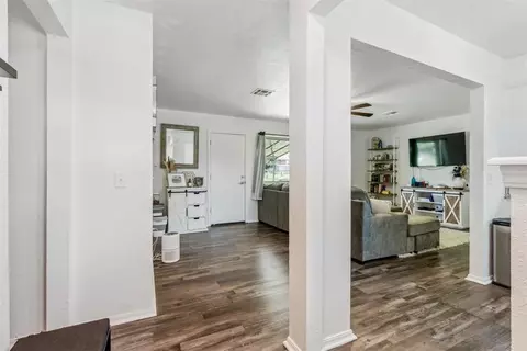 137 Echo St, Harrah, OK 73045 photo 5