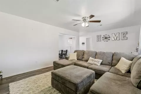 137 Echo St, Harrah, OK 73045 photo 8